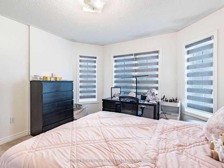 Photo 18 at 13 Wallaby Way, Wellington, Brampton