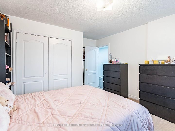 Photo 19 at 13 Wallaby Way, Wellington, Brampton