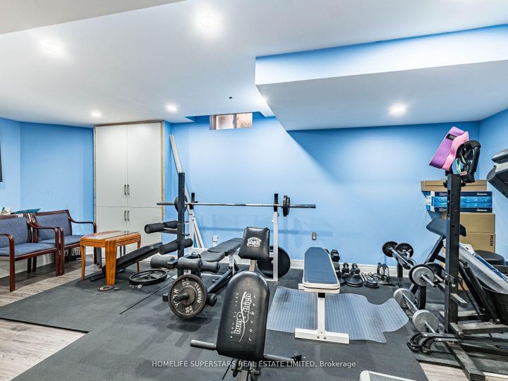 Photo 25 at 13 Wallaby Way, Wellington, Brampton