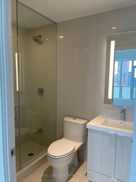 Photo 8 at 3510 - 575 Bloor Street E, North St. James Town, Toronto