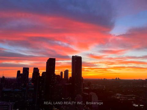 Photo 13 at 3510 - 575 Bloor Street E, North St. James Town, Toronto