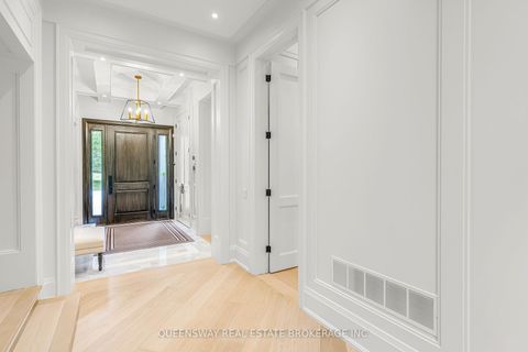 Photo 2 at 2600 17th Sideroad, King City, King