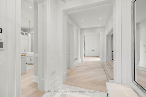 Photo 3 at 2600 17th Sideroad, King City, King