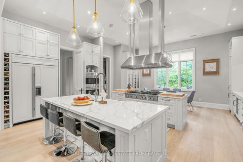 Photo 5 at 2600 17th Sideroad, King City, King