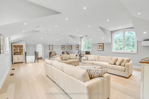 Photo 25 at 2600 17th Sideroad, King City, King