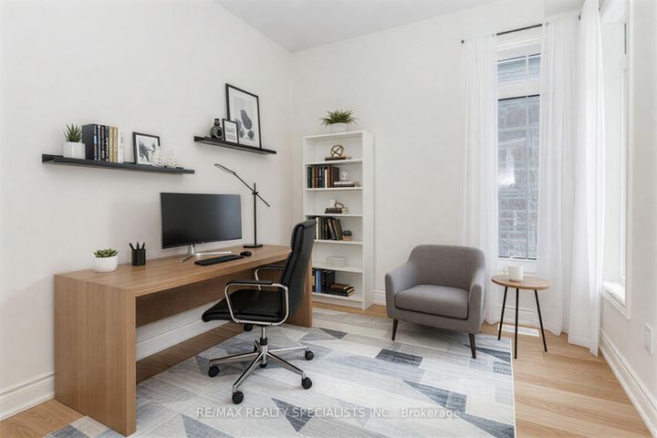 Photo 5 at 74 Clockwork Drive, Northwest Brampton, Brampton