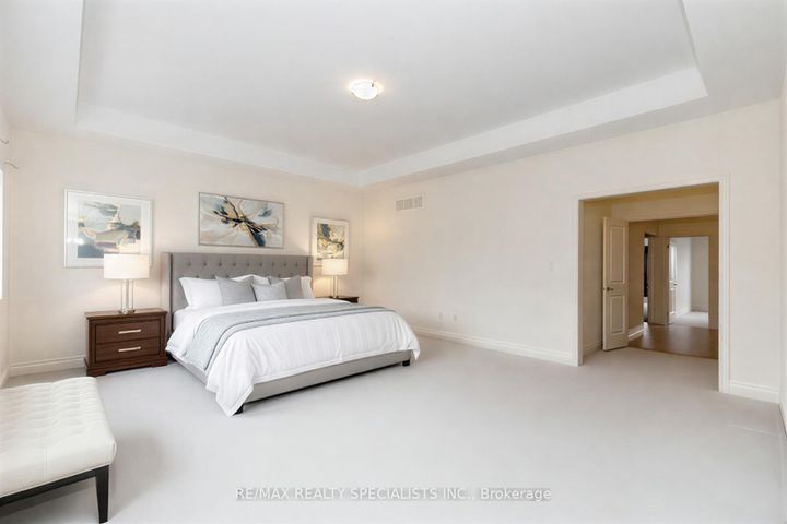 Photo 18 at 74 Clockwork Drive, Northwest Brampton, Brampton