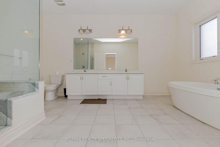 Photo 19 at 74 Clockwork Drive, Northwest Brampton, Brampton