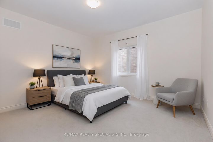 Photo 27 at 74 Clockwork Drive, Northwest Brampton, Brampton