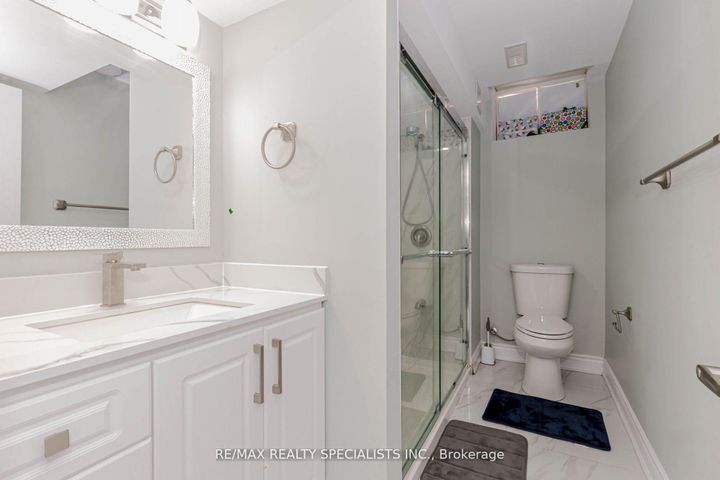 Photo 41 at 74 Clockwork Drive, Northwest Brampton, Brampton