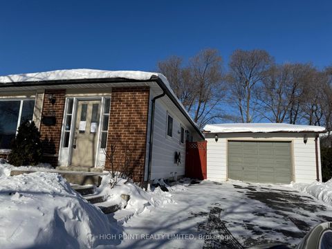 Photo 1 at 56 Wickson Trail, Malvern, Toronto