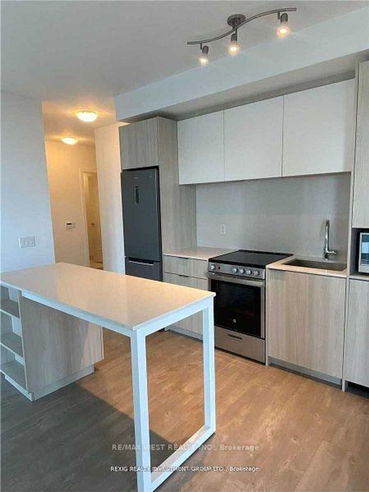 Photo 3 at 404 - 70 Annie Craig Drive, Mimico, Toronto