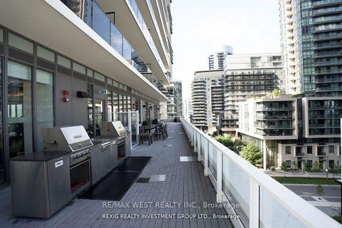 Photo 10 at 404 - 70 Annie Craig Drive, Mimico, Toronto