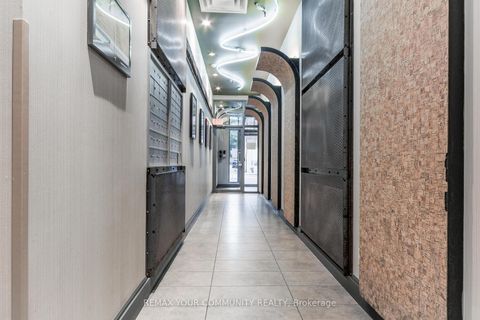 Photo 3 at 304 - 569 King Street E, Moss Park, Toronto