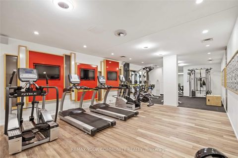 Photo 11 at 304 - 569 King Street E, Moss Park, Toronto