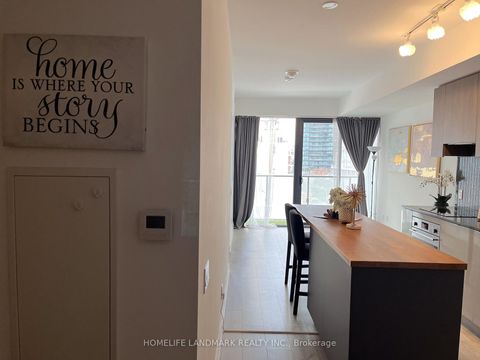 Photo 4 at 507 - 161 Roehampton Avenue, Mount Pleasant West, Toronto
