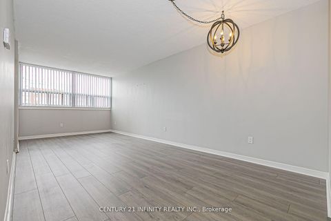 Photo 10 at 306 - 80 Athol Street E, Central, Oshawa