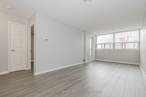 Photo 11 at 306 - 80 Athol Street E, Central, Oshawa