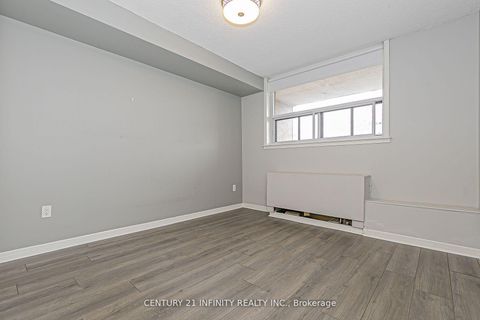 Photo 13 at 306 - 80 Athol Street E, Central, Oshawa