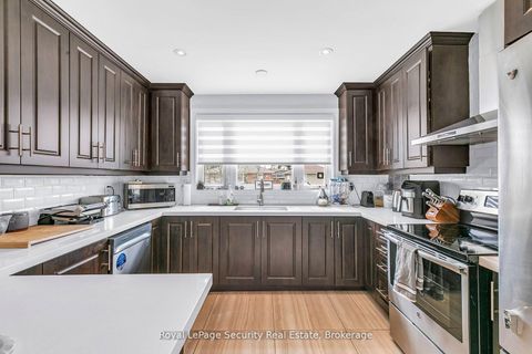 Photo 11 at 251 Thistle Down Boulevard, Beaumonde Heights, Toronto