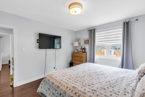 Photo 14 at 251 Thistle Down Boulevard, Beaumonde Heights, Toronto