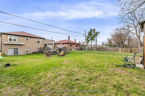 Photo 19 at 251 Thistle Down Boulevard, Beaumonde Heights, Toronto