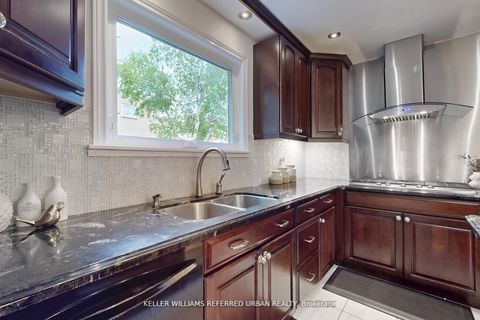 Photo 12 at 158 Walton Drive, Aurora Village, Aurora