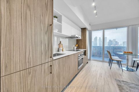 Photo 8 at 1905 - 55 Cooper Street, Waterfront Communities C8, Toronto