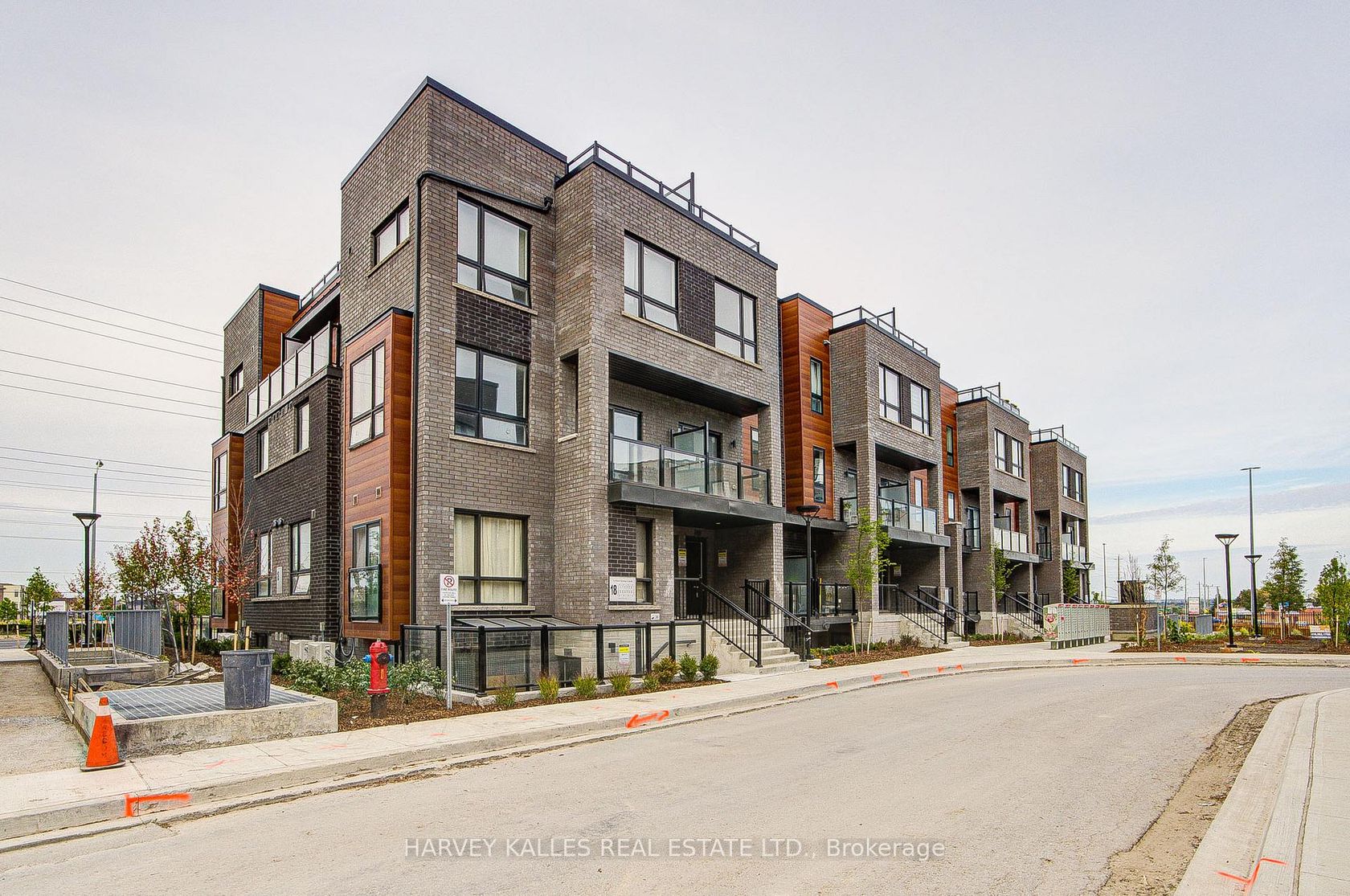 11 - 18 Lytham Green Circle, Glenway Estates, Newmarket photo 4