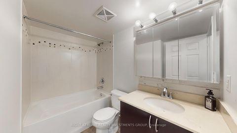 Photo 8 at 207 - 73 King William Crescent, Langstaff, Richmond Hill