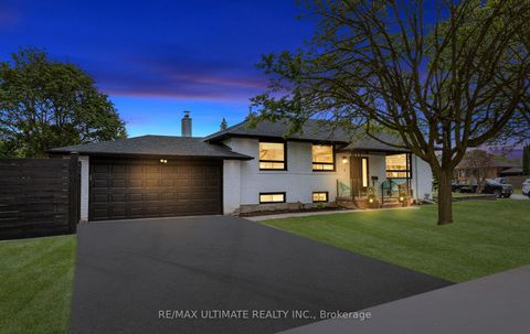 Photo 4 at 1 Arnham Road, Maryvale, Toronto