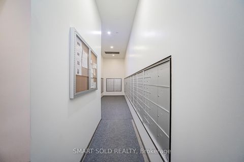 Photo 16 at 3203 - 5 St Joseph Street, Bay Street Corridor, Toronto