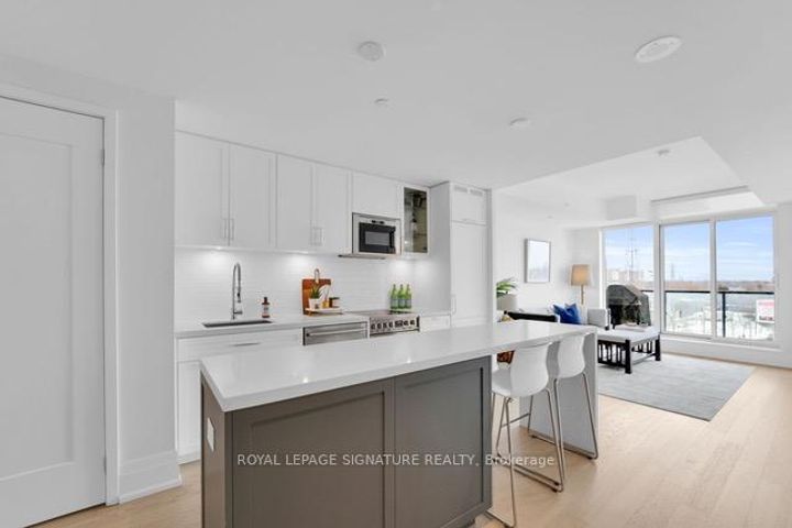 Photo 4 at 408 - 25 Malcolm Road, Leaside, Toronto