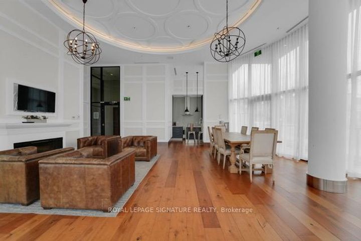 Photo 17 at 408 - 25 Malcolm Road, Leaside, Toronto