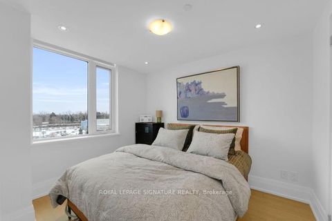 Photo 13 at 408 - 25 Malcolm Road, Leaside, Toronto