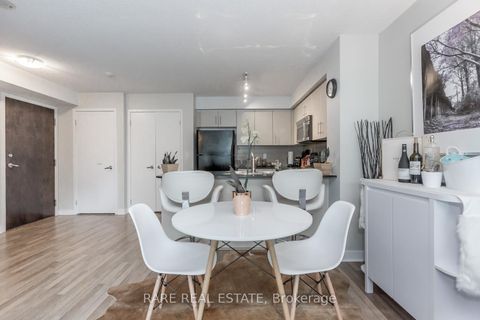 Photo 12 at 501 - 12 Yonge Street N, Waterfront Communities C1, Toronto