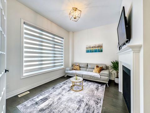 Photo 12 at 150 Cannes Avenue, Vellore Village, Vaughan