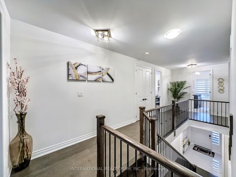 Photo 27 at 150 Cannes Avenue, Vellore Village, Vaughan