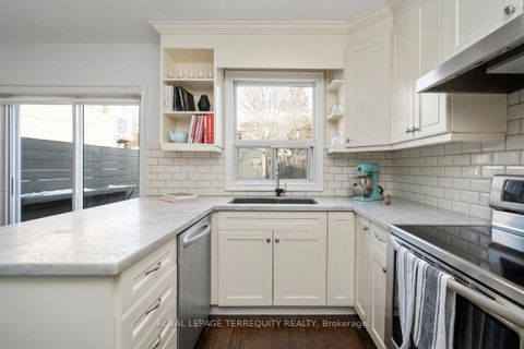 Photo 15 at 261 Blackthorn Avenue, Pellam Park, Toronto