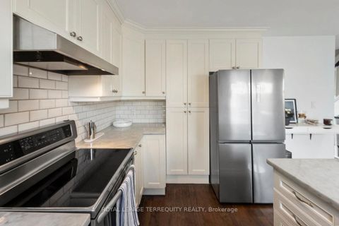 Photo 16 at 261 Blackthorn Avenue, Pellam Park, Toronto