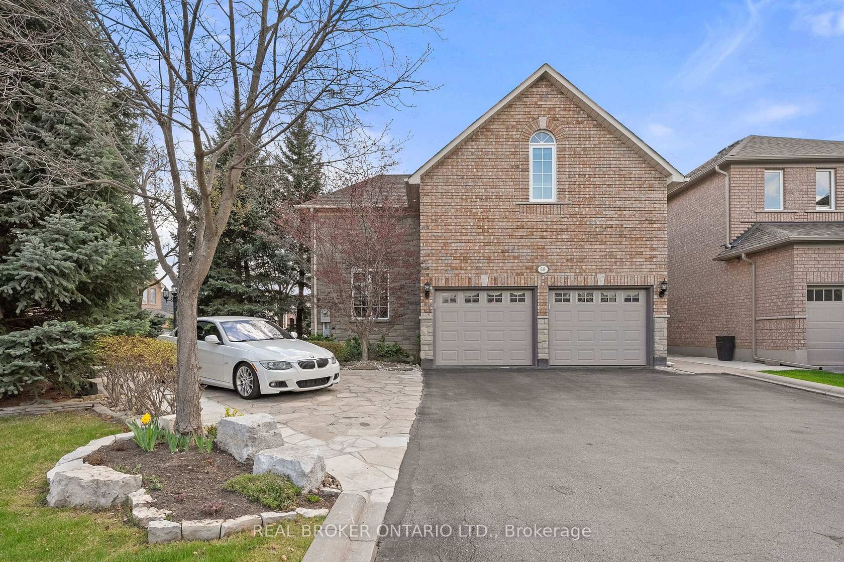 58 Calera Crescent, Sonoma Heights, Vaughan photo 1