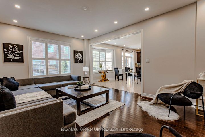 Photo 17 at 150 Lloyd Sanderson Drive, Credit Valley, Brampton