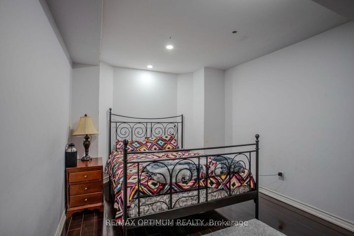 Photo 41 at 150 Lloyd Sanderson Drive, Credit Valley, Brampton