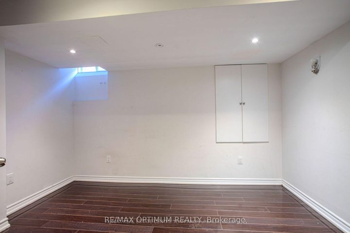 Photo 43 at 150 Lloyd Sanderson Drive, Credit Valley, Brampton