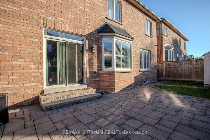 Photo 48 at 150 Lloyd Sanderson Drive, Credit Valley, Brampton