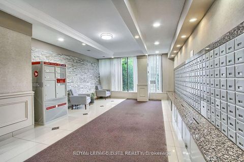 Photo 2 at 302 - 362 THE EAST MALL W, City Centre West, Toronto