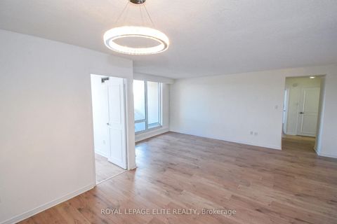 Photo 7 at 302 - 362 THE EAST MALL W, City Centre West, Toronto