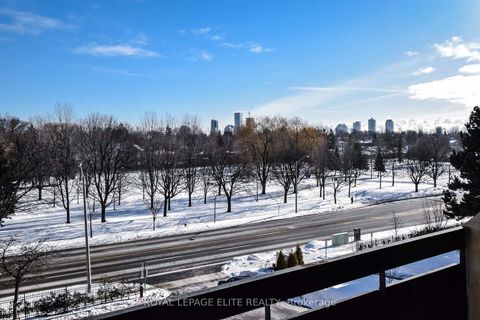 Photo 18 at 302 - 362 THE EAST MALL W, City Centre West, Toronto