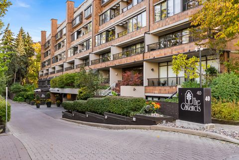 Photo 1 at 337 - 40 Oaklands Avenue, St. Clair, Toronto