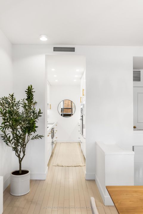 Photo 16 at 337 - 40 Oaklands Avenue, St. Clair, Toronto